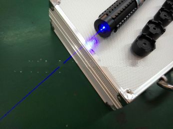 450nm Pure Blue Laser Flashlight Laser Flashlight (Color: )